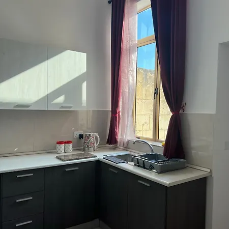 Full For 5 People Apartment