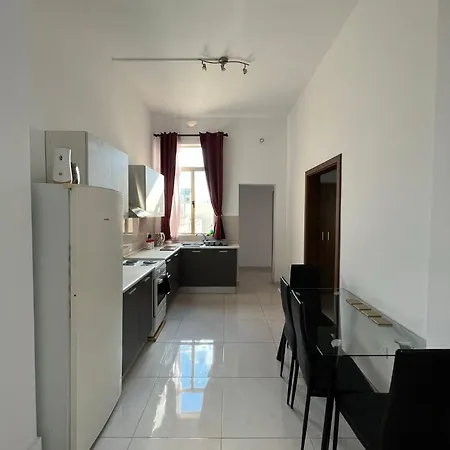 Appartement Full For 5 People Sliema